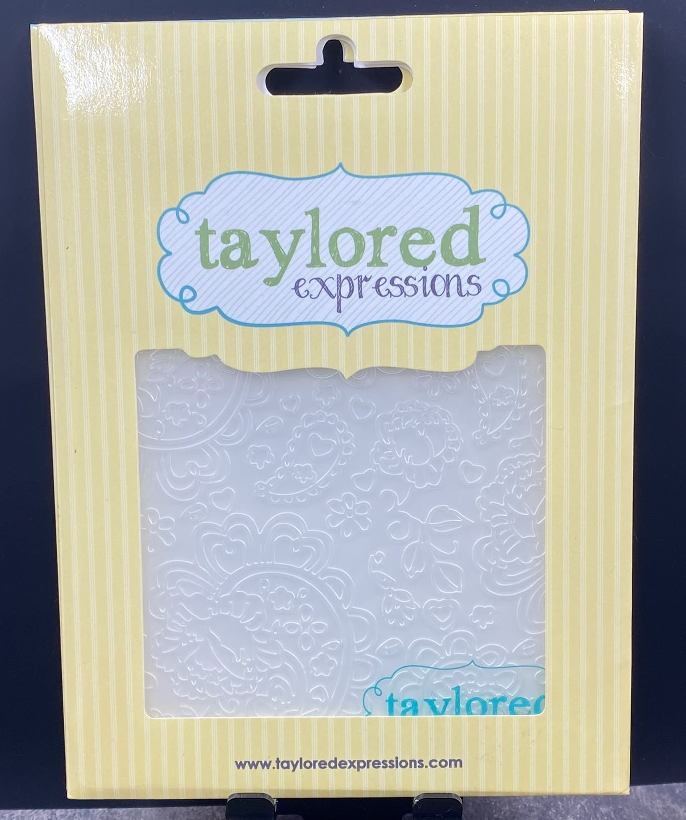 Taylored Expressions - Embossing Folder Paisley